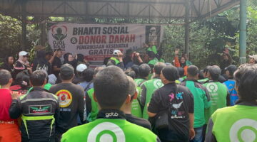 Mabes Polri Gelar Bhakti Sosial, untuk Ratusan Pengemudi Ojol di Ragunan